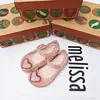 Nuevas sandalias Melissa meil * aa pájaro amor zapatos corazón que fluye zapatos de arena zapatos con agujeros niñas zapatos perfumados mujeres