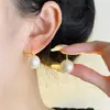 Aretes de Perla para Mujer con un Toque de Alta Gama, Nuevo Estilo Popular 2026, Lujo Ligero, Versátil, Zapatos de Tacón Alto, Aretes de Botón, Accesorios para Orejas, Ganchos para Orejas