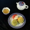 Estilo Dinastía Tang y Song Flor de Lirio Roja y Morada Pintada a Mano Cerámica Antigua Soporte para Tetera de Uso Doméstico Accesorios para Ceremonia del Té Bandeja de Té Soporte para Tetera