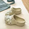 Nicho, no chocarán2026 Verano EVA Corazón Azul Oso Pequeño Sencillo Diario Versátil Ligero Zapatillas de Punta Cerrada Mujer