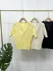 Ropa de Verano para Mujer 2025 Camiseta Explosiones Ajustada Cuello en V Sencilla Versátil Elegante Cárdigan para la Oficina Top de Manga Corta con Pliegues