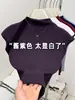Camiseta Gola Meia-Alta Estilo Europeu, Blusa de Outono para Mulheres, Nova Slim Fit, Camada Interna Fashion de Manga Curta sem Mangas, Slim Fit