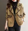 Chaqueta Corta de Punto Moda y Estilo para Mujer 2025 Otoño e Invierno Nuevo Estilo Traje de Aroma Pequeño Cuello de Rebeca Top Delgado Tendencia