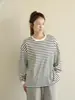 Camisa Listrada Azul Marinho de Manga Longa, Pulôver Juvenil de Caimento Solto, Camiseta de Algodão Puro com Gola Redonda Feminina para Primavera e Outono