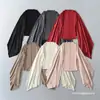 Conjunto de Duas Peças para o Início da Primavera de 2026: Top Camada Base de Camurça + Xale com Gola Alta, Design Patchwork, Ajuste na Cintura, Camiseta Slim