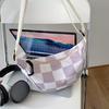 2024 Primavera e Verão Nova Bolsa de Pano Xadrez Bolsa de Ombro Feminina Moda Crossbody Bolsa Axilas Pequena Bolsa Quadrada Bolsa Casual