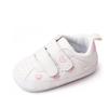 Zapatos para Niños Pequeños Antideslizantes Suela de Goma Estrella Amorosa 0-1 Velcro Zapatos de Bebé Suela Suave Zapatos Blancos Primavera BL2312