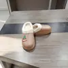 Nuevos Zapatos de Algodón con Patrón Lindo de Peluche para Pareja, Media Cubierta, para Uso en Casa y al Aire Libre, Zapatos de Invierno Impermeables, Envío Transfronterizo
