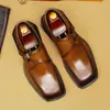 Sapatos casuais de negócios em couro estilo britânico para homens, slip-on com fecho de fivela, couro legítimo de vaca, adequados para trajes formais e casamentos