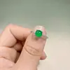 Anillo de calcedonia verde natural con cabujón grande y piedras verde imperial tipo vidrio, comparable a la jadeíta, anillo para mujer