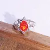 Anillo Abierto de Zirconia Naranja-Rojo Exquisito y Colorido de Gama Alta Lujo Ligero Nicho Completo de Diamantes Súper Hada Anillo Francés para Apilar