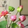 Flor de Loto Artificial Tacto Humano Flor de Nenúfar Arreglo Floral Estanque Flores Artificiales Sala de Estar Ofrenda a Buda Accesorios Decoración de Jarrón Adorno Vaina de Semilla de Loto