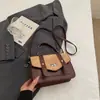 Bolsas Pequenas Tendência para Mulheres Deste Ano, Versáteis para Outono e Inverno, Nova Bolsa Transversal de Ombro Vintage 2026, Bolsa de Mão Quadrada Pequena Cambridge