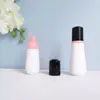 En stock botella cónica blanca de espuma de 60 ml, botella espumadora de PET para mousse de 100 ml, dispensador portátil de espuma facial