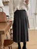 Traje estilo coreano: uma saia plissada de lã grossa inspirada em Hepburn, de cintura alta, modeladora, saia midi casual para mulheres, uma saia longa chique para outono e inverno