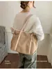 Bolsa tote feminina de alta qualidade, transfronteiriça, estilo vintage, novo modelo 2025, estilo europeu e americano, couro macio, bolsa de ombro fashion