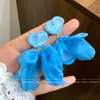 Brincos de Tarraxa de Malha Coração Azul Flores para Mulheres Estilo Atmosférico Elegante Brincos de Férias na Praia