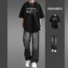 Camisa de manga corta estilo Hong Kong Traje para hombre Verano Casual Suelto Moda Ropa de hombre Atractivo Conjunto de dos piezas con Jeans