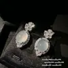 Las Flores de la Bloguera 2: Pulsera de Piedra Preciosa Flor de Calcedonia Blanca Sonriente de Concubina Nuevo Estilo Chino Pulsera de Calabaza de Nácar