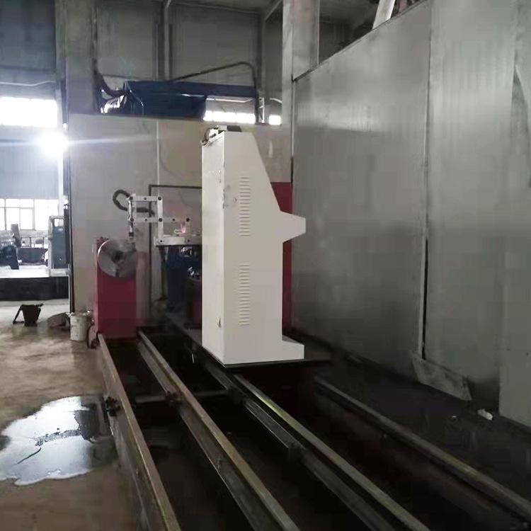 五轴相贯线等离子切割机2022.04 (16)