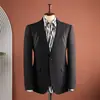 Moda Masculina 2026 Traje Casual de Dos Piezas Corte Ajustado Traje de Novio para Banquete de Boda Atuendo Elegante para Padrino
