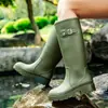 Botas de Lluvia de Caña Alta Transfronterizas para Mujer, Suela Gruesa, Cómodas, Antideslizantes, Estilo Europeo y Americano para Exterior, Zapatos de Agua Versátiles, Zapatos Antideslizantes para Lavar el Coche para Mujer
