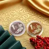 Una moneda conmemorativa de un yuan, un pequeño regalo para cumpleaños, adecuado para niños y novias, un adorno de moneda de oro
