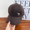 Gorra de Béisbol con Lazo de Diamantes Estilo Coreano para Mujer Dulce Nueva Versátil Casual Cálida con Visera