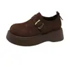 Mocassins femininos de sola grossa, que aumentam a altura, nova coleção outono 2026, estilo slip-on versátil, bico redondo, com detalhe de fivela, sapatilhas casuais de sola macia
