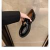 Mocassins Femininos de Couro Genuíno 2026 Estilo Novo Primavera e Outono Slip-On Estilo Britânico Sapatos Pequenos de Couro com Solas Grossas