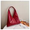 Bolsa de Mão Estilo Europeu e Americano, Bolsa Triangular de Axila, Novo Modelo, Simples e Fashion, Bolsa de Ombro Estilosa e Única, Popular para Vendas Internacionais