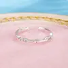 Anillo de Pescado Pequeño de Fila Única con Diamantes Brillantes de Nuevo Estilo, Diseño de Nicho, Simple y Versátil, Joyería Elegante y de Moda para el Viaje Diario de las Mujeres