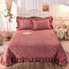 Manta de Cama Acolchada Gruesa de Terciopelo de Cristal Cálido de Invierno Manta de Cama Acolchada con Encaje Borde de Algodón Doble Antideslizante Tatami
