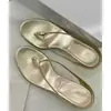 Primer Encuentro con las Nuevas Chanclas de Cuña de la Temporada de Verano, Moda en Prendas de Abrigo, Sandalias Retro Rojas de Tira Fina con Tira de Dedo para Mujer