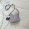 Shuai Mijia 2026 Verano Nueva Moda Bolso Cubo de Gran Capacidad Bolso Cruzado Casual Simple y Elegante Bolso de Hombro