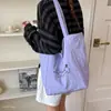 Bolsa de mano de lunares coreana de doble cara, gran capacidad, modelo nuevo, bolso de hombro para el día a día, para ir al trabajo, versátil, estilo japonés para mujer, bolso de mano de verano 2026