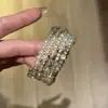 Pulseira Larga de Pérola Falsa e Strass Estilo Europeu e Americano Retrô Design de Nicho Sensação de Alto Padrão Temperamento de Luxo Leve Pulseira Versátil