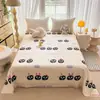 Ins pieza única algodón lavado estampado producto individual sábana de cama cepillado dormitorio de estudiante algodón aloe sábana individual doble al por mayor