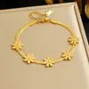 Moderna Cadena de Acero Inoxidable Chapada en Oro Transfronteriza con Colgante de Margarita y Hoja Joyería Pulsera Simple Versátil