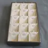 Bandeja Dividida de Quince Compartimentos con Borde Plateado para Varias Categorías de Colgantes, Exhibidor de Mostrador y Bandeja de Almacenamiento para Joyería