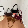 Bolso Retro con Remaches Transfronterizo para Mujer 2026 Nuevo Bolso de Hombro/Axila de Verano Bolso Cruzado para Viajes Bolso Dumpling