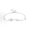 Pulsera de Trébol de Cuatro Hojas Incrustada con Diamantes para Mujer, Simple y de Alta Gama, Pulsera de Mariposa Luminosa, Moderna y Versátil, Joyería de Estilo Fresco con Estrellas y Lunas
