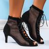 Sapatos femininos plus size transfronteiriços 2024 nova moda saltos agulha malha vazada sandálias sexy moda cadarço tecido