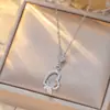 Colar de corrente para clavícula com pingente de coração e borboleta cravejado em microdiamantes, novo e fashion, para meninas, doce e elegante, com toque de luxo, moderno e requintado