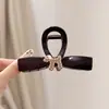 Presilha de Rabo de Cavalo Alta com Cachorro Retro Francês para Mulheres, Novo Estilo de Luxo, Simples Presilha de Tubarão Grampo de Cabelo Acessório para o Cabelo na Parte de Trás da Cabeça