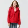 Chaquetas outdoor de moda estilo coreano para hombres y mujeres, nuevos modelos primavera y otoño 2026, chaquetas cortavientos, impermeables, modernas y versátiles