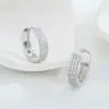 Pendientes de temperamento de moda coreana diseño de nicho femenino pendientes geométricos en forma de C personalidad moda pendientes Joker venta al por mayor