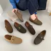 Mocasines slip-on estilo coreano para mujer, nuevo modelo otoño 2026, elegantes y versátiles para ir al trabajo, con suela elástica y puntera redonda lisa