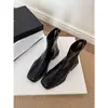 Botines casuales de piel suave para mujer, colección otoño 2026, diseño versátil negro retro de punta cuadrada, efecto adelgazante, adecuados para ir al trabajo, botines Martin para mujer