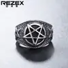 R0058-HK02 Moda retro de personalidad europea y americana, anillo de acero de titanio para hombre con estrella de cinco puntas de Satanás, anillo de cinco puntas
